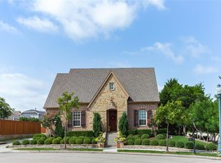 2200 Shakespeare St, Carrollton, TX 75010