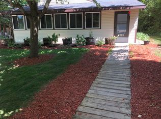 5662 S Oneida Trl, New Era, MI 49446