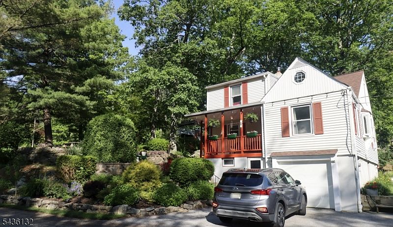 1st image of 1 Dorel Rd