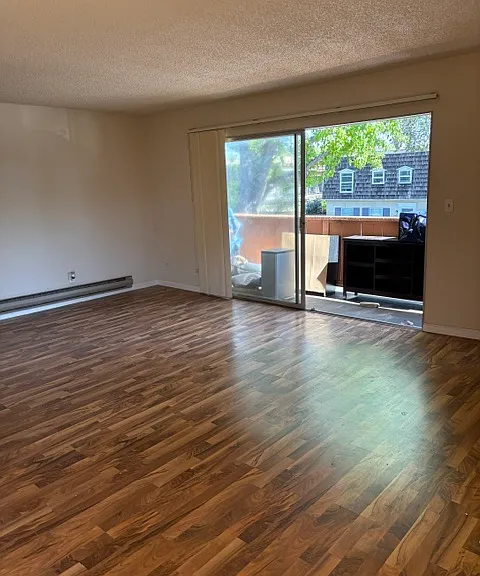 WoodAcre Apartments — Photo 41