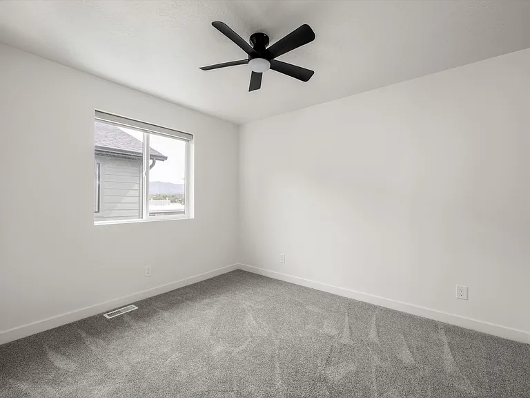 4437 S Garden Dr — Photo 15