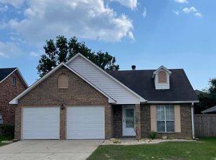 2077 Woodfield Ln, Biloxi, MS 39532