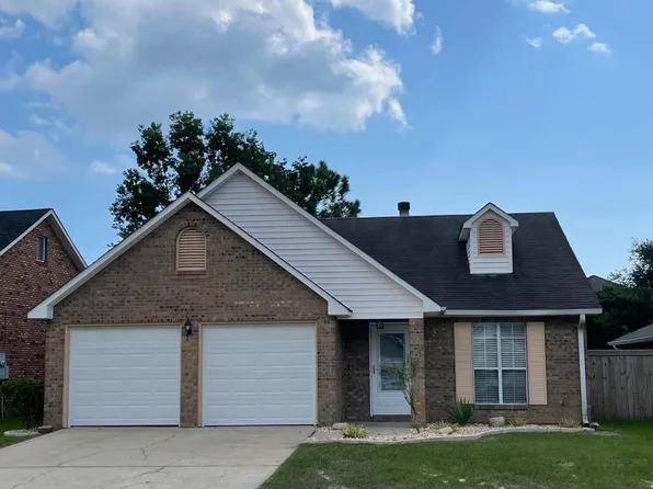 2077 Woodfield Ln, Biloxi, MS 39532