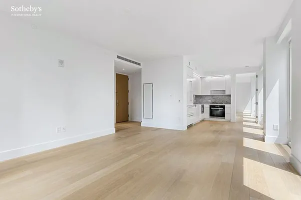 Rented by Sotheby's International Realty | media 30