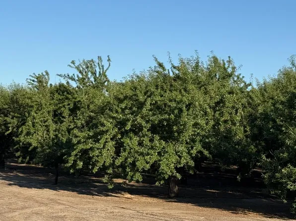 2700 North Ave, Modesto, CA 95358