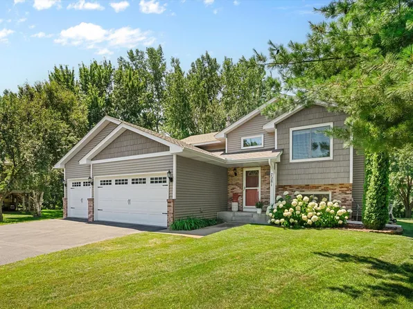 7281 Terra Ct, Lino Lakes, MN 55014
