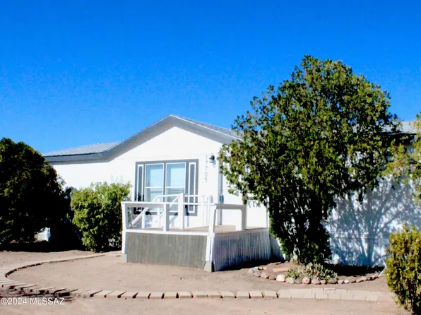 17705 W Chinle Pl, Marana, AZ 85653