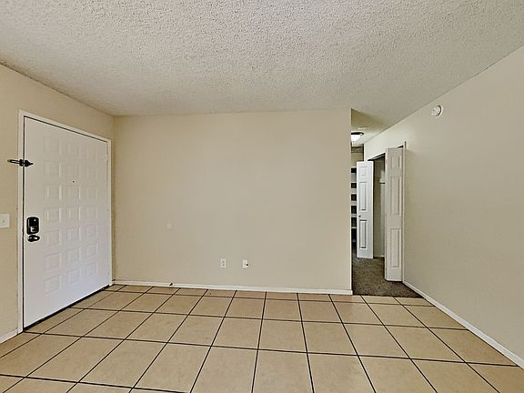 5th image of 13135 Gorham St