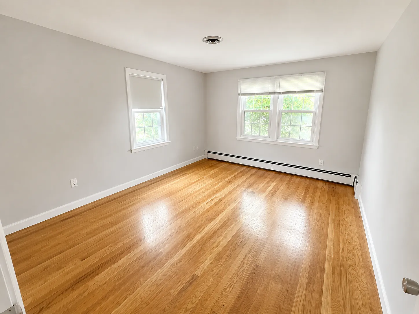 4 bed, 1664 sqft, $4,750 — Photo 4