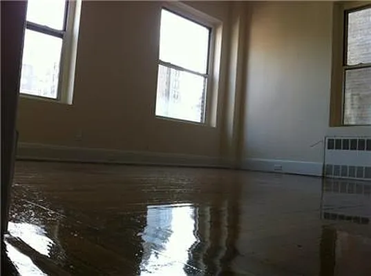 Rented by AJ Clarke | media 28