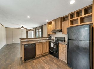 68 Barberry Ln, Raymond, NH 03077