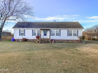 100 Penland Dr, Moyock, NC 27958