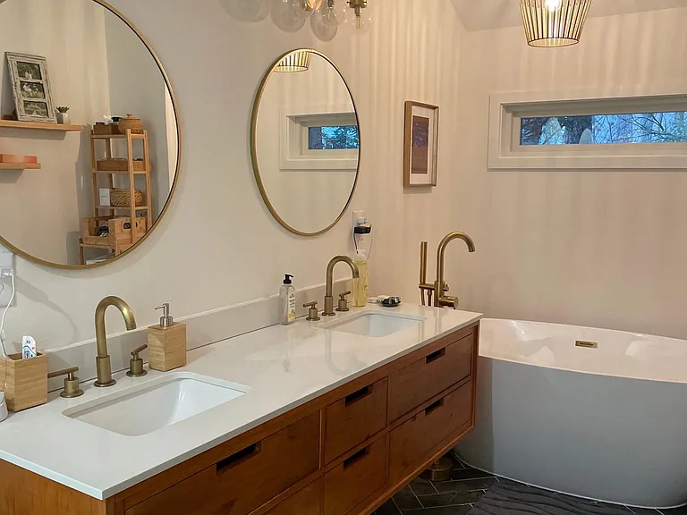100 Anglese Ct — Photo 8