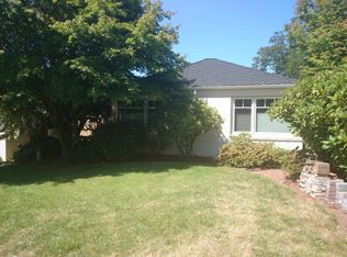 2815 29th Ave W, Seattle, WA 98199