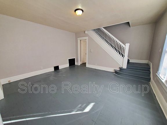 2nd image of 1030 S 8th St