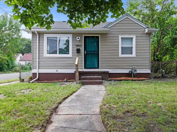 18401 Moenart St, Detroit, MI 48234