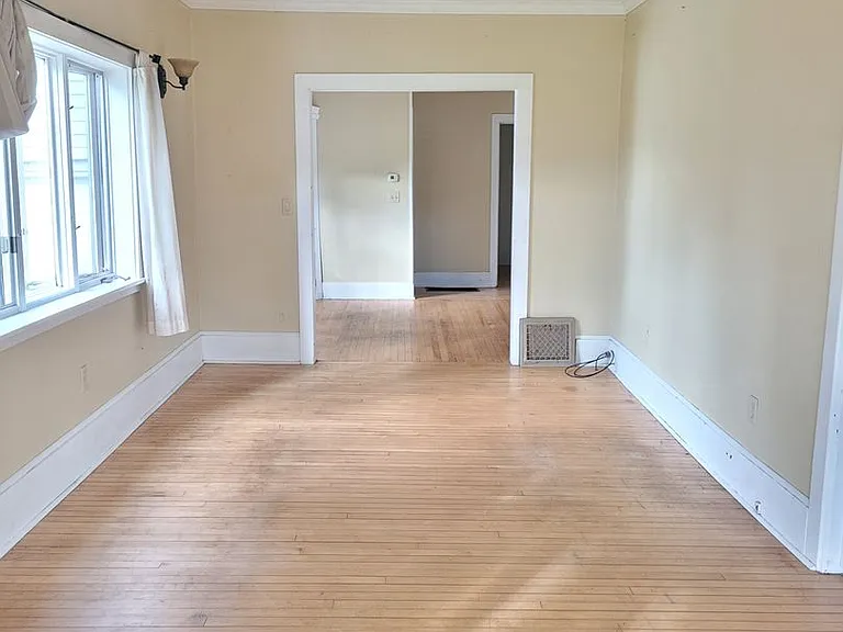 455 1st Ave — Photo 3