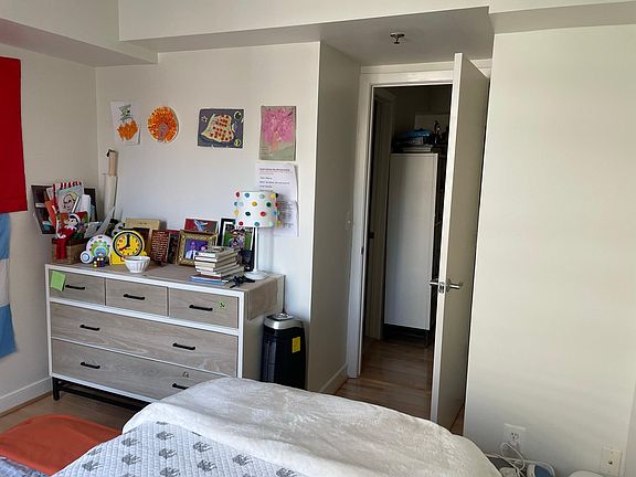 4th image of 7500 Woodmont Ave APT 707
