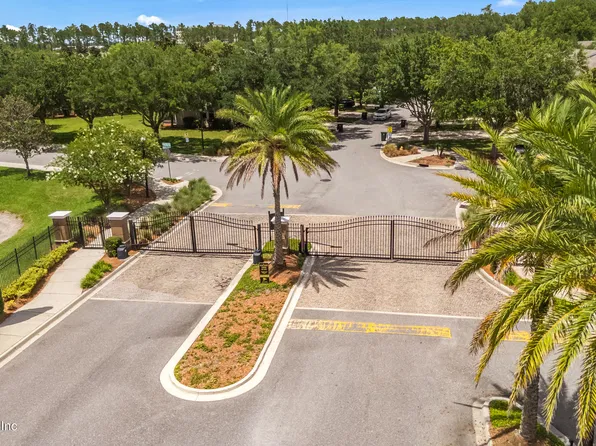 13358 OCEAN MIST Drive, Jacksonville, FL 32258