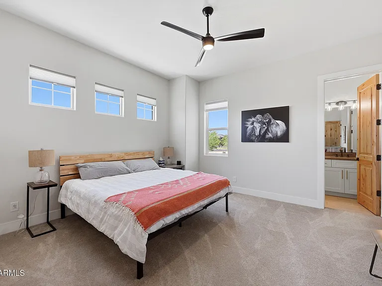 6896 E Lomas Verdes Dr — Photo 36
