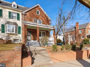 3801 W St NW, Washington, DC 20007