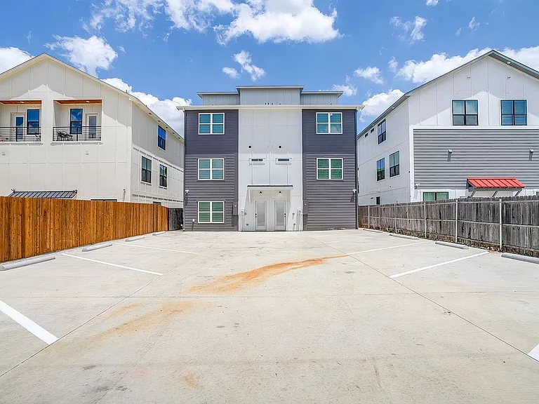 3214 Forest Park Blvd — Photo 35