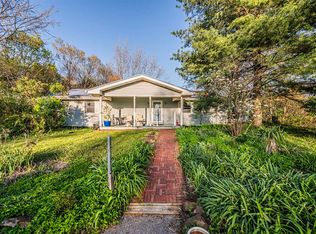 1920 N Toohey Ridge Rd, Cave City, KY 42127