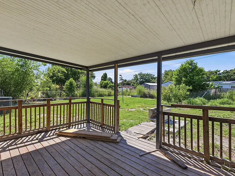 1107 Jamela Dr — Photo 15