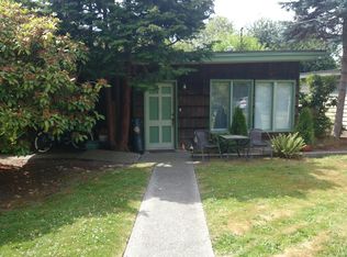 3023 65th Ave SW, Seattle, WA 98116