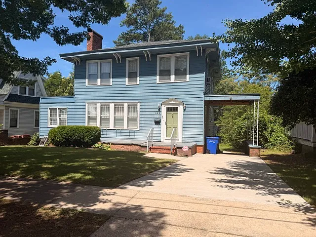 568 S Irwin Ave — Photo 4