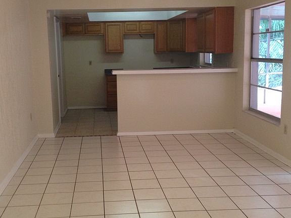 4th image of 6404 Merriewood Dr