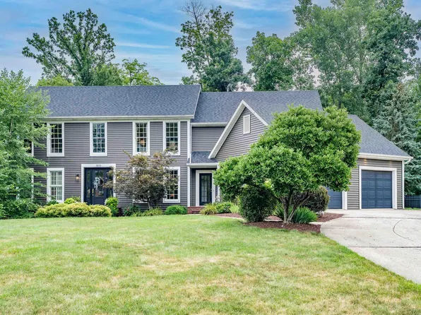 1819 Hollow Creek Ct, Fort Wayne, IN 46814