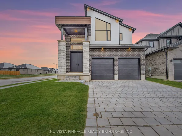 260 Crestview Dr, Middlesex Centre, ON N0L 1R0
