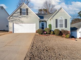 3 Valhalla Ln, Simpsonville, SC 29681