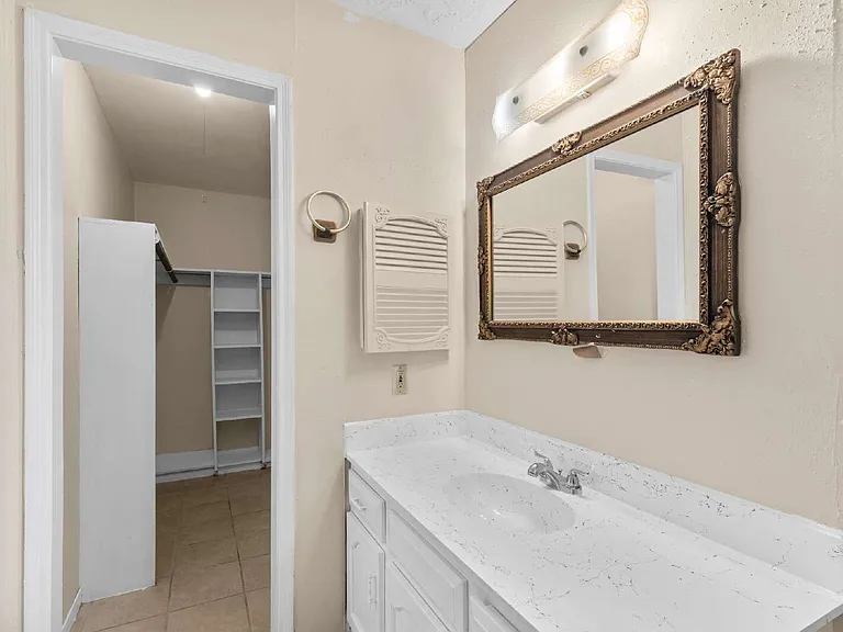 9603 Landry Blvd — Photo 18