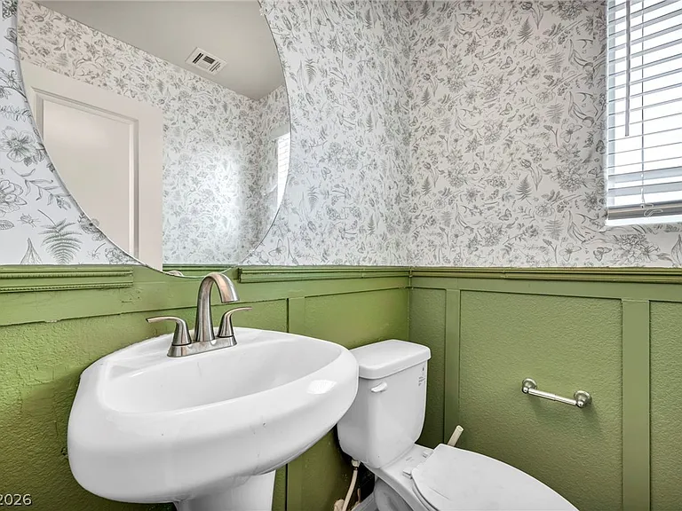 2645 Wimbledon White Ct — Photo 29