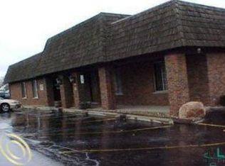 45440 Van Dyke Ave, Utica, MI 48317