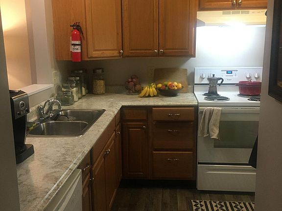 4th image of 1225 S Rogers St #1225