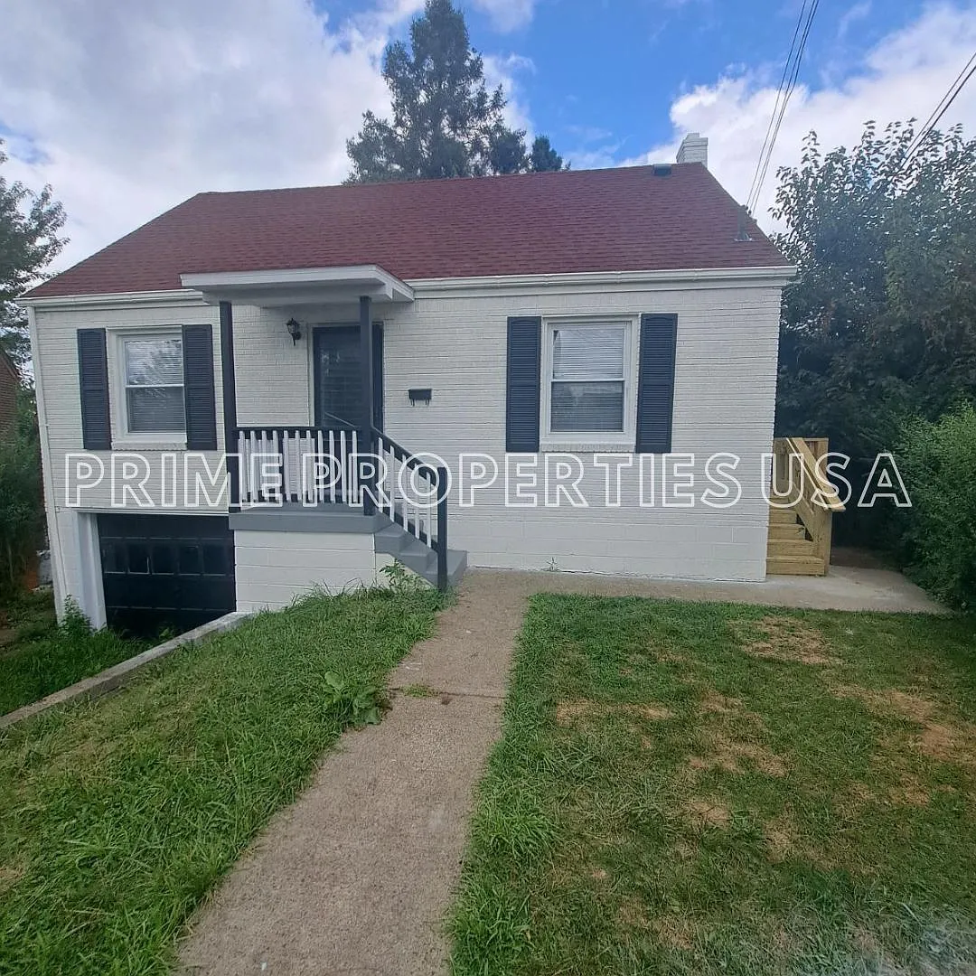 3 bed, 1200 sqft, $1,730 — Photo 1