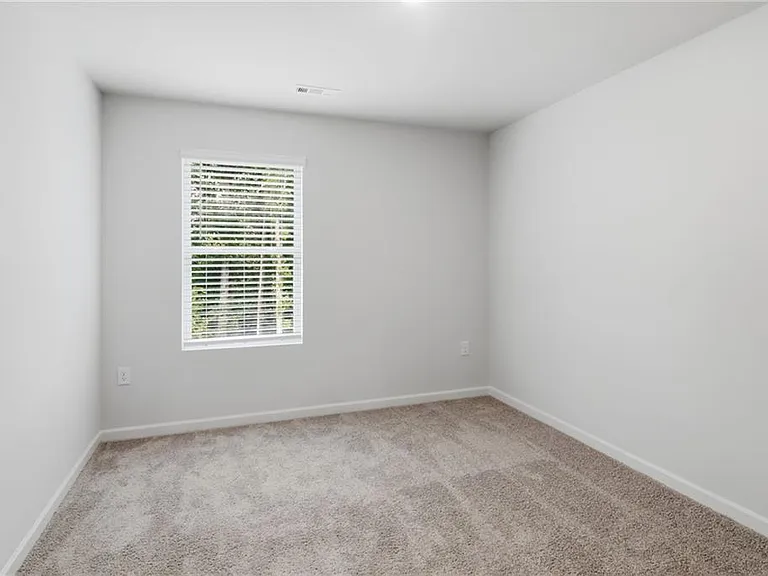 48 Berryville Dr — Photo 31