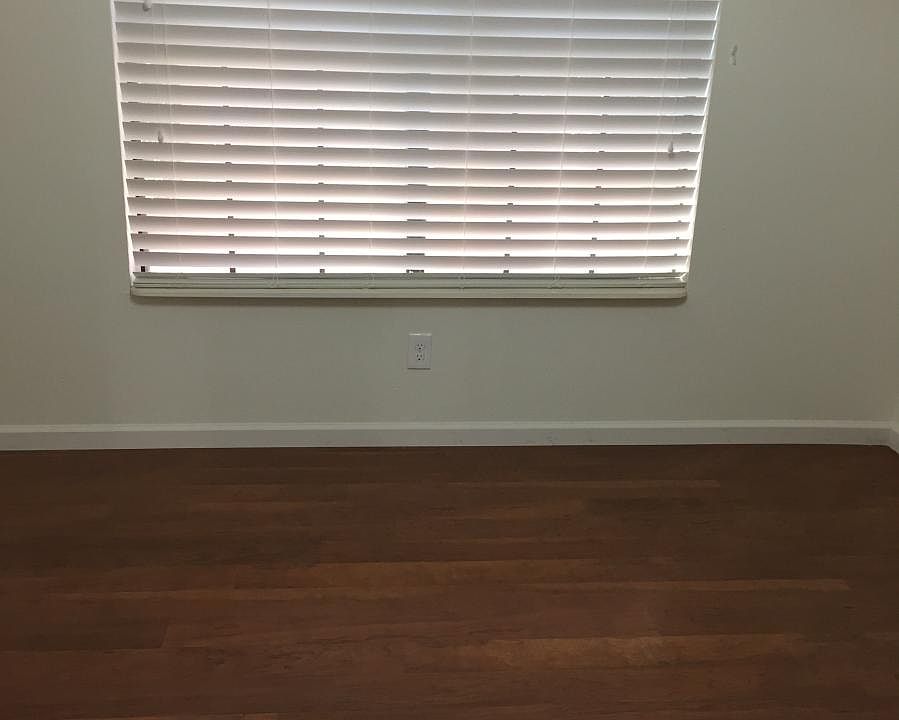 1st image of 4901 E Kelton Ln Unit 1093