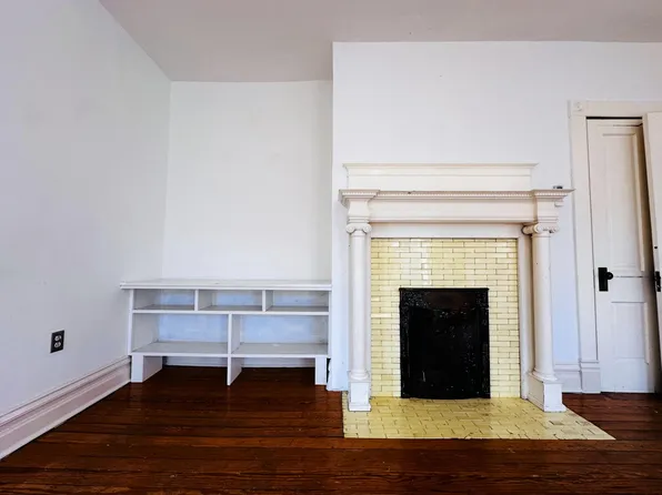 235 Kalorama St APT C, Staunton, VA 24401