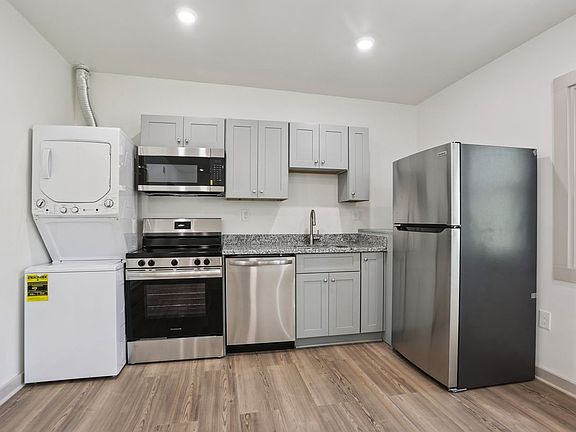 5th image of 720 Spain St #2B