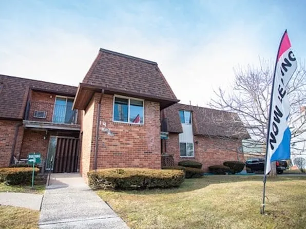 Maple Hill, 14 S Broad St, Meriden, CT 06450