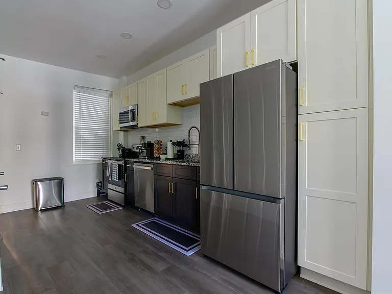 205 State St #2 — Photo 6