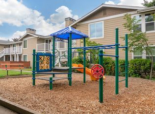 Inglenook Court, Kirkland, WA 98034