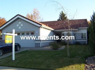 840 Elk Hills Dr, Galt, CA 95632