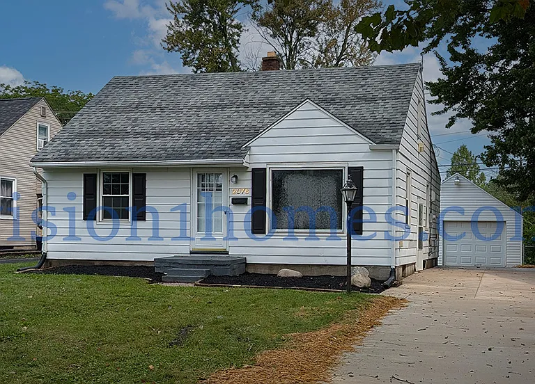 2076 W Wayne St — Photo 1