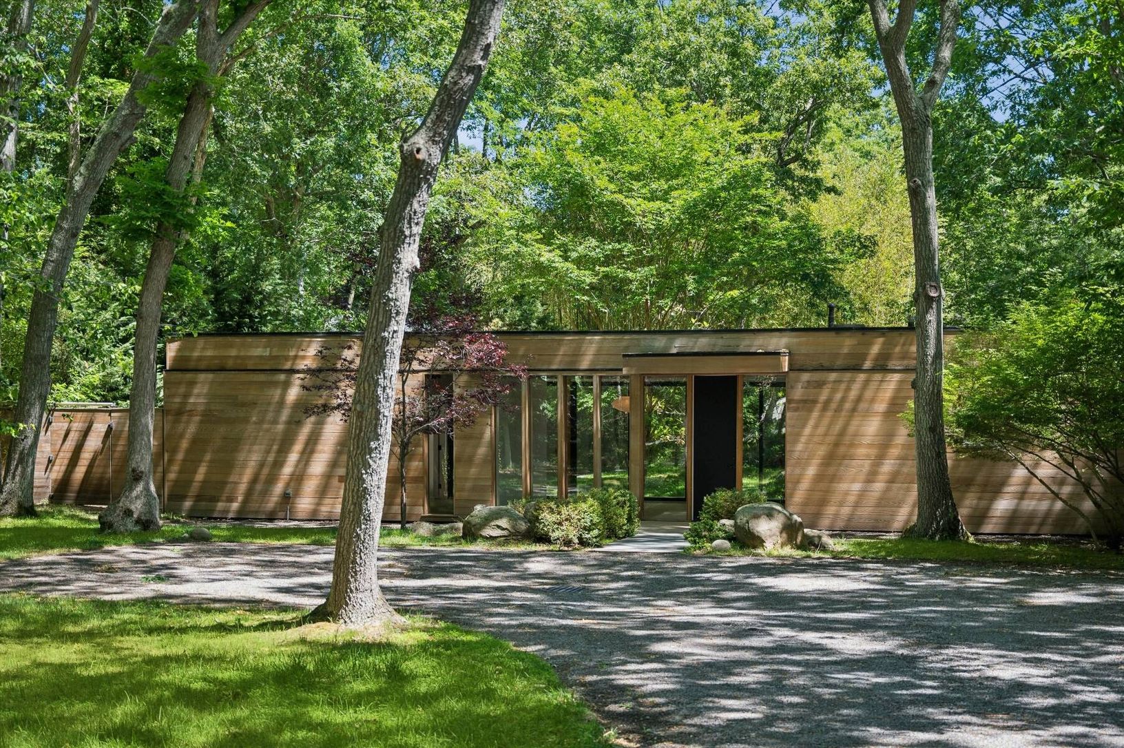  Mid-Century Modern
