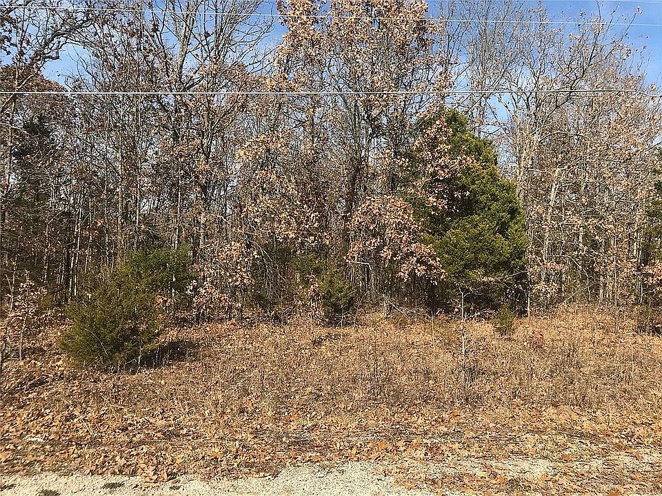 1st image of 212 Hickory Dr